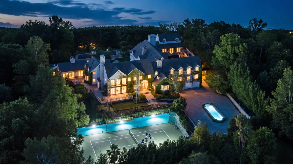 Tom Cruise Real Estate $13M Beverly Hills House in His Portfolio